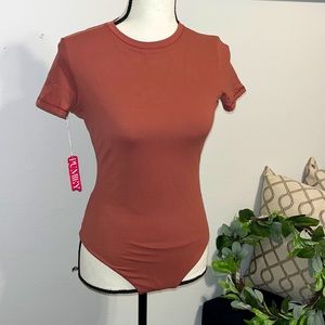 NWT Crew Neck Short Sleeve Bodysuit